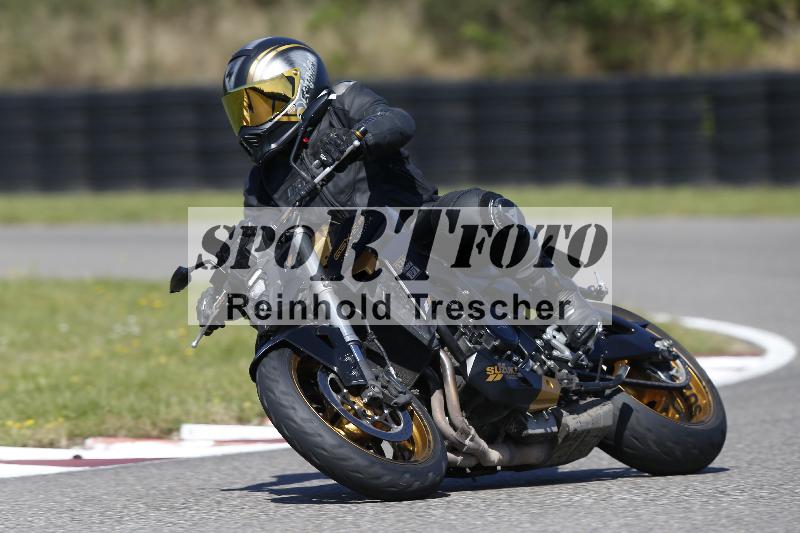 Archiv-2025/48 25.08.2025 Cornu Master School ADR/gruen-vert/8